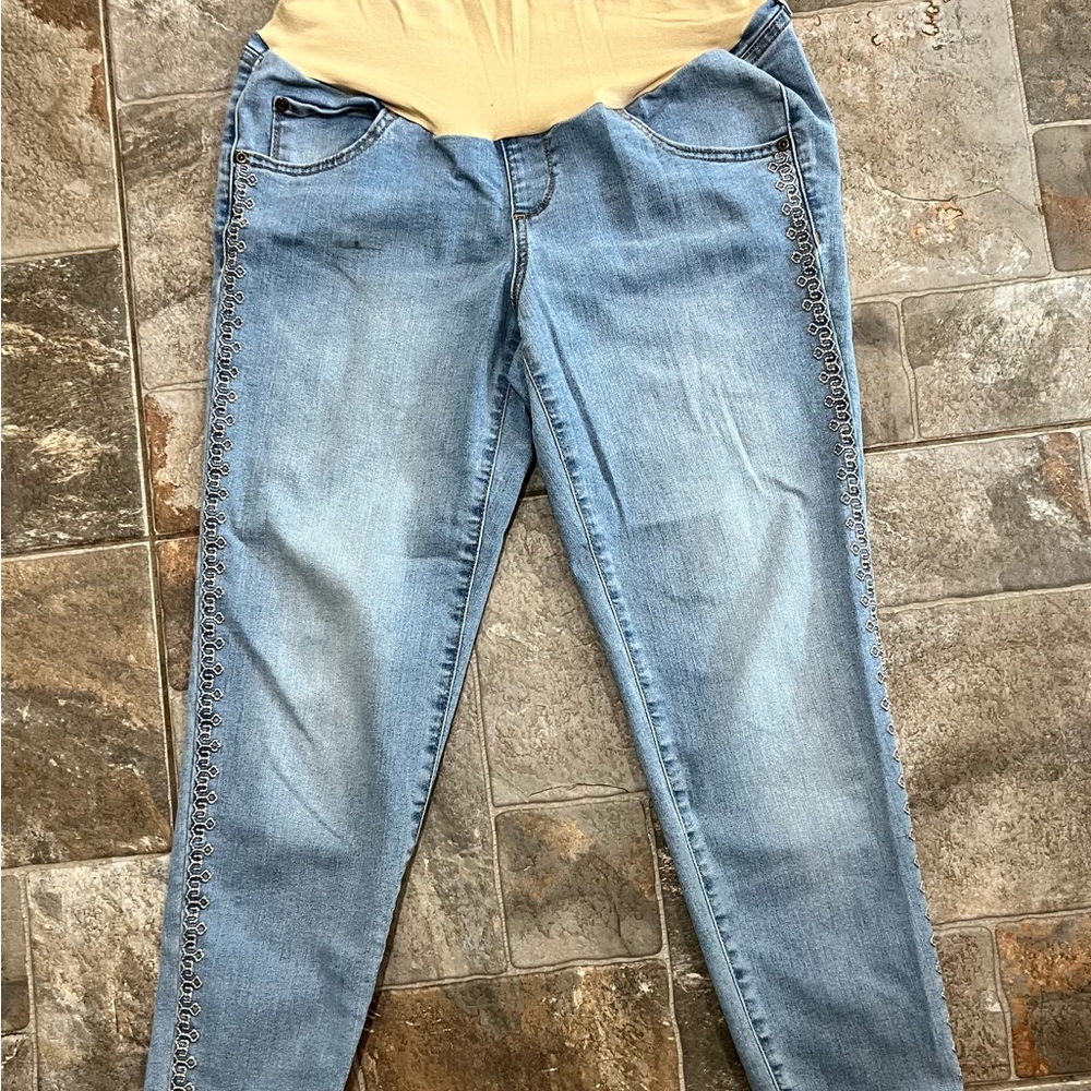 Light Blue Maternity  aglow brand ankle length Embroidered Women's Jeans.
